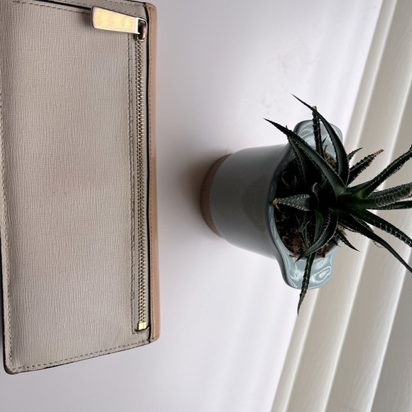 Coach Wallet-Authentic! - Picture 4 of 6